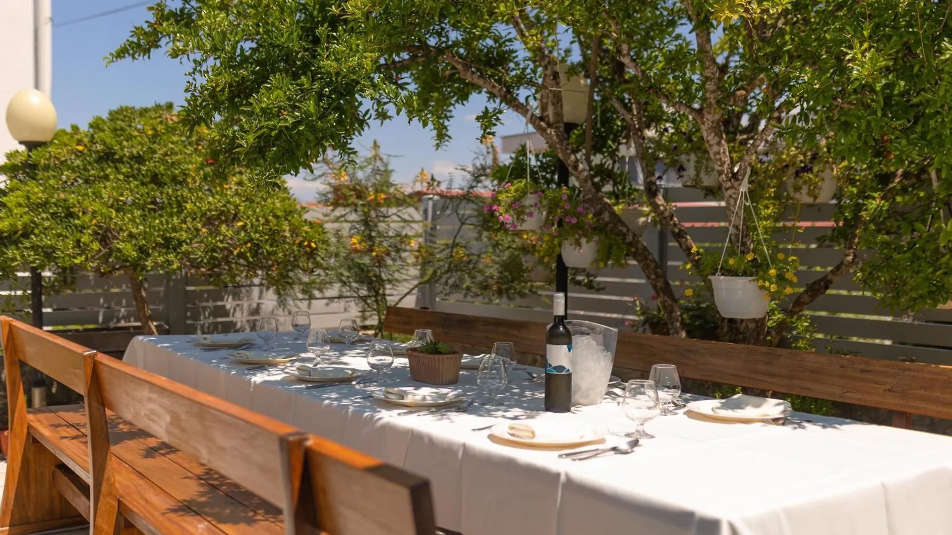 Bed and Breakfast Pansion Pirat Petrcane 3*,  Croazia