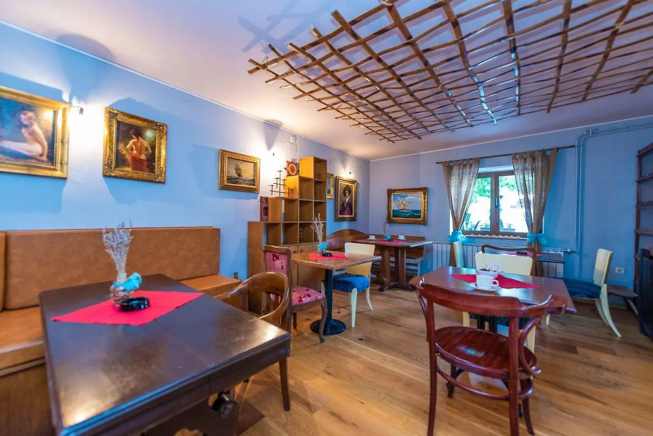 Bed and Breakfast Pansion Pirat Petrcane Croazia
